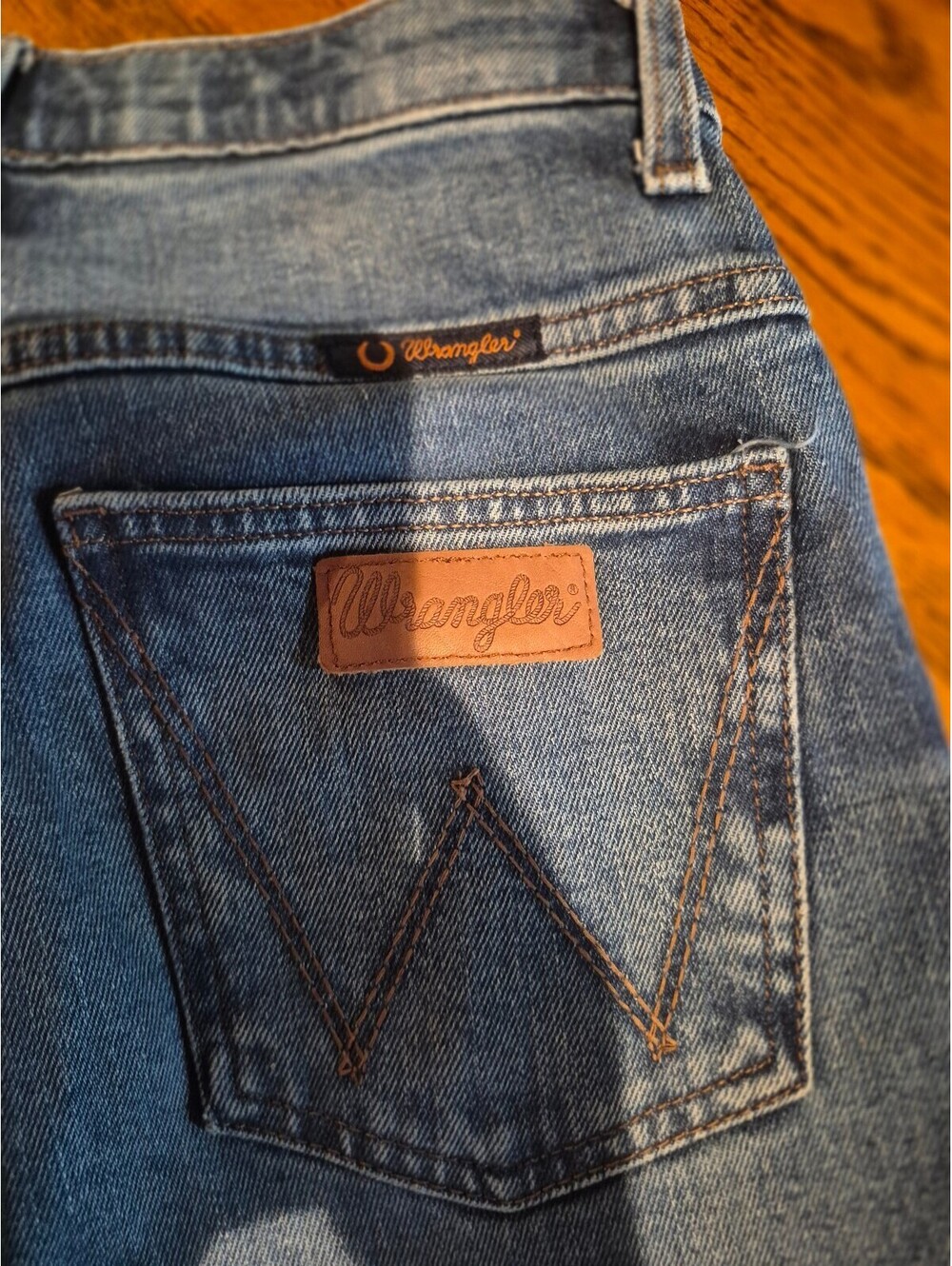 Wrangler Q-Baby Jade Ultimate Riding Jeans Denim Size 26x36 Bootcut Stretch 3037